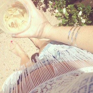 fringe, cutoffs, iced coffee & @flashtattoos - ready for a day at the beach, beach ☀️