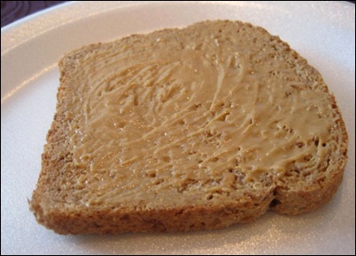 toast with peanut butter