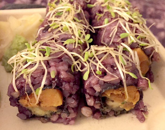 Beyond Sushi vegan Sweet Tree roll Beyond Sushi vegan Sweet Tree roll